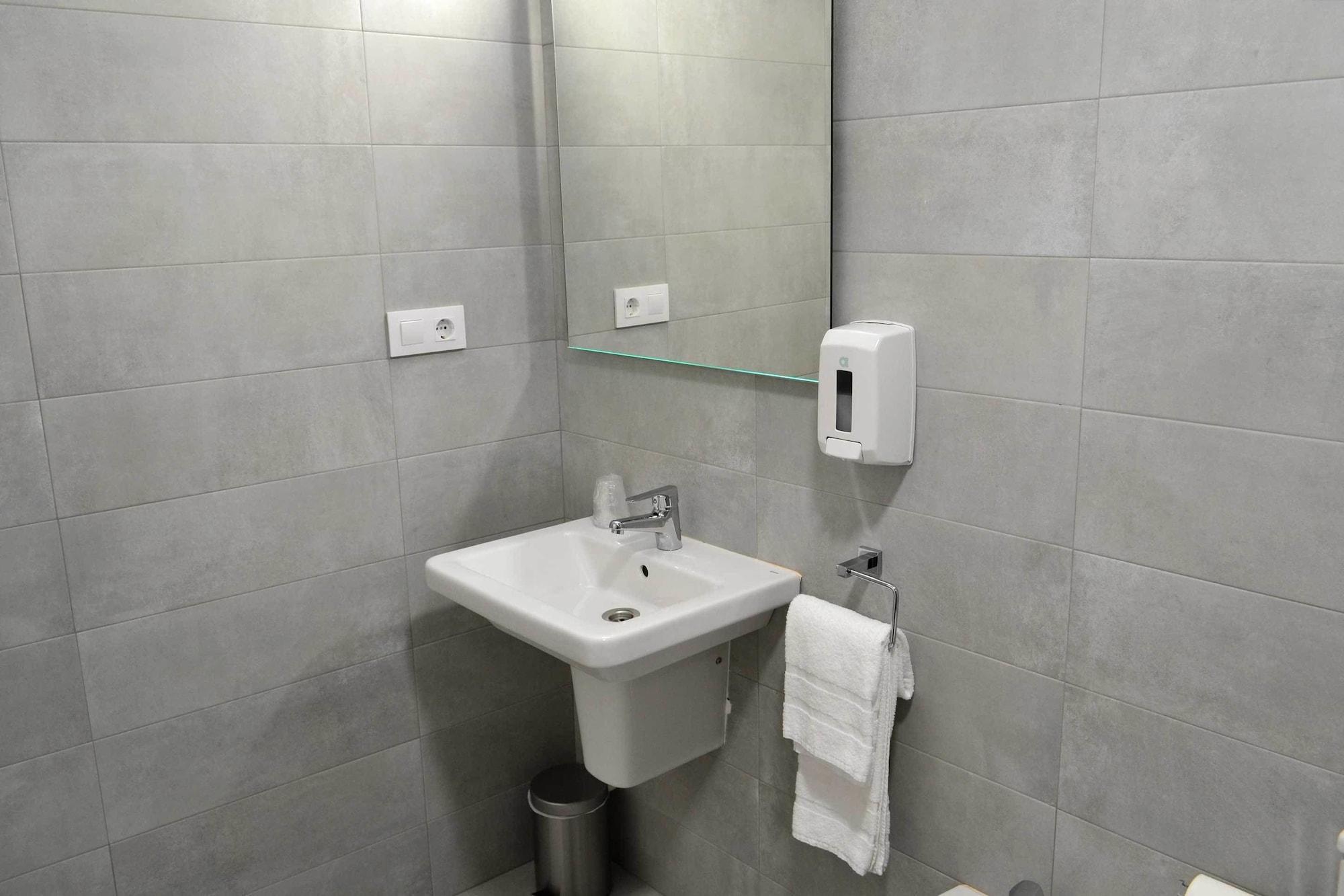Hotel Alda Estacion Pontevedra Dış mekan fotoğraf